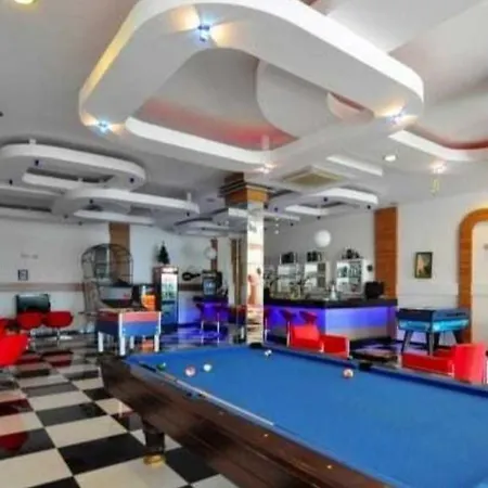 아파트 Exclusive Rooftop Penthouse *